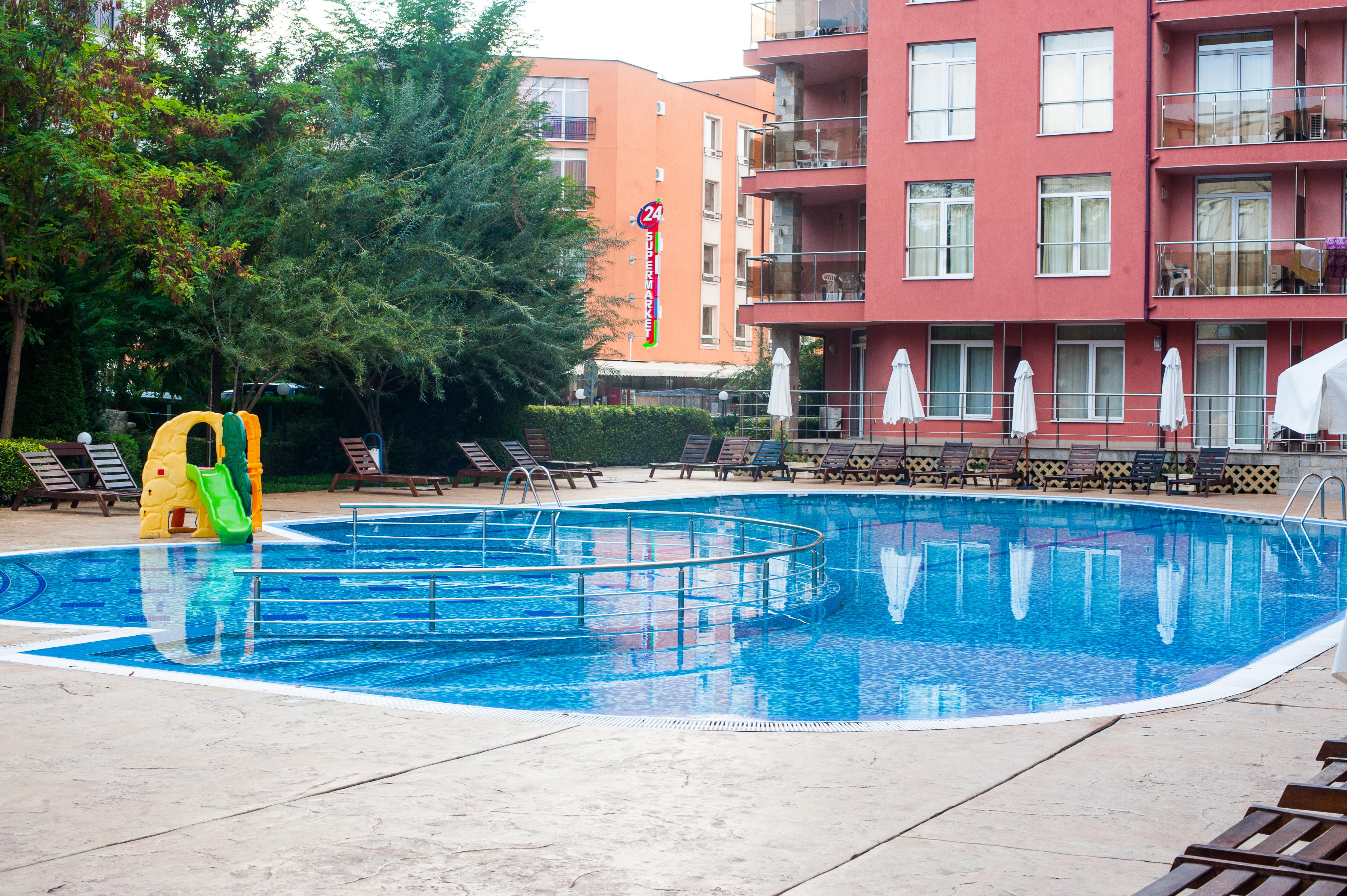 Rainbow 2 Holiday Complex Sunny Beach Exterior photo