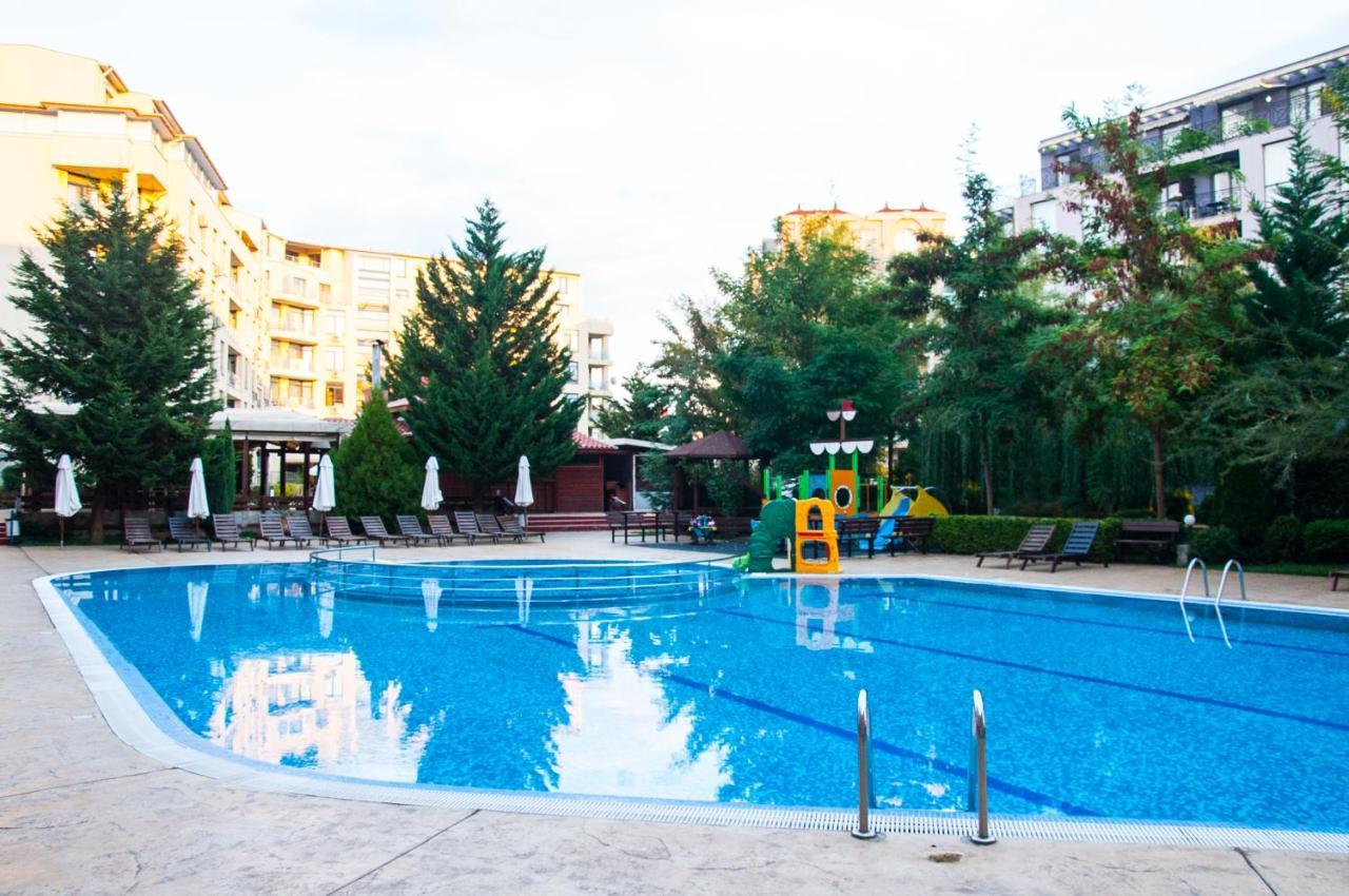 Rainbow 2 Holiday Complex Sunny Beach Exterior photo
